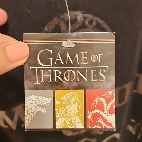 Game of Thrones "Mother of Dragons" Black Nightgown Size 8-10 NWT - Picture 4 of 5